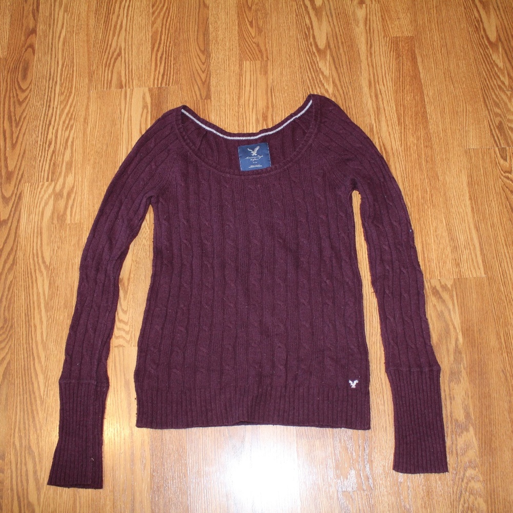 American Eagle Sweater